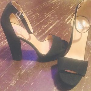 High heels..👠